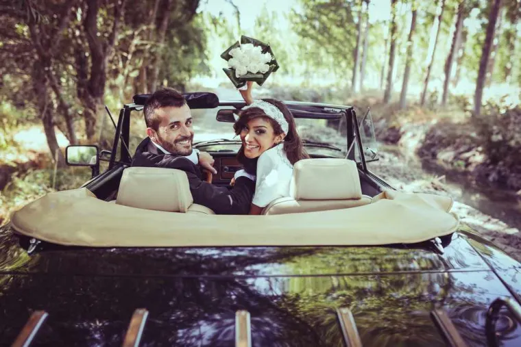 Taxi pour évènement type mariages à Dijon, Dijon, TAXI Évasion